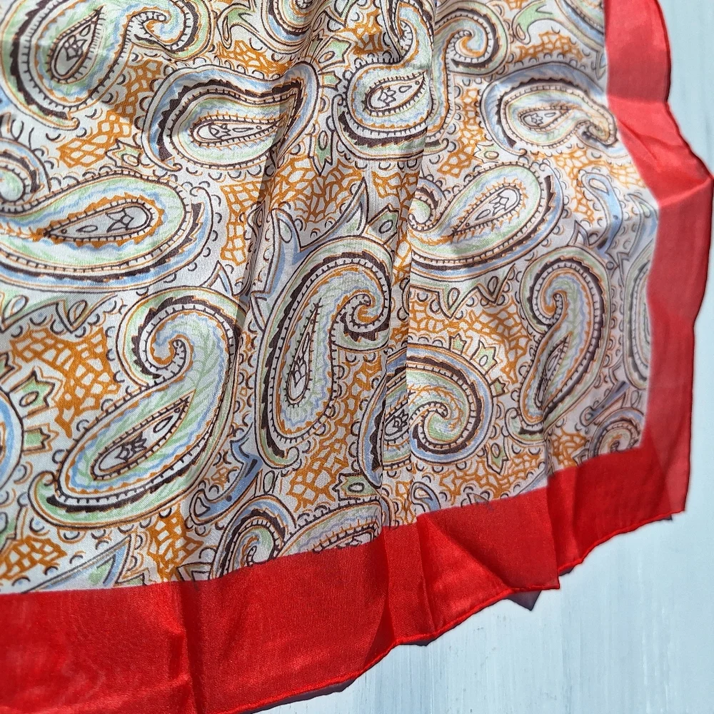 Vintage Silk Scarf Paisley Print Square Shaped Handmade Real Pure Silk Pretty - Picture 16 of 17